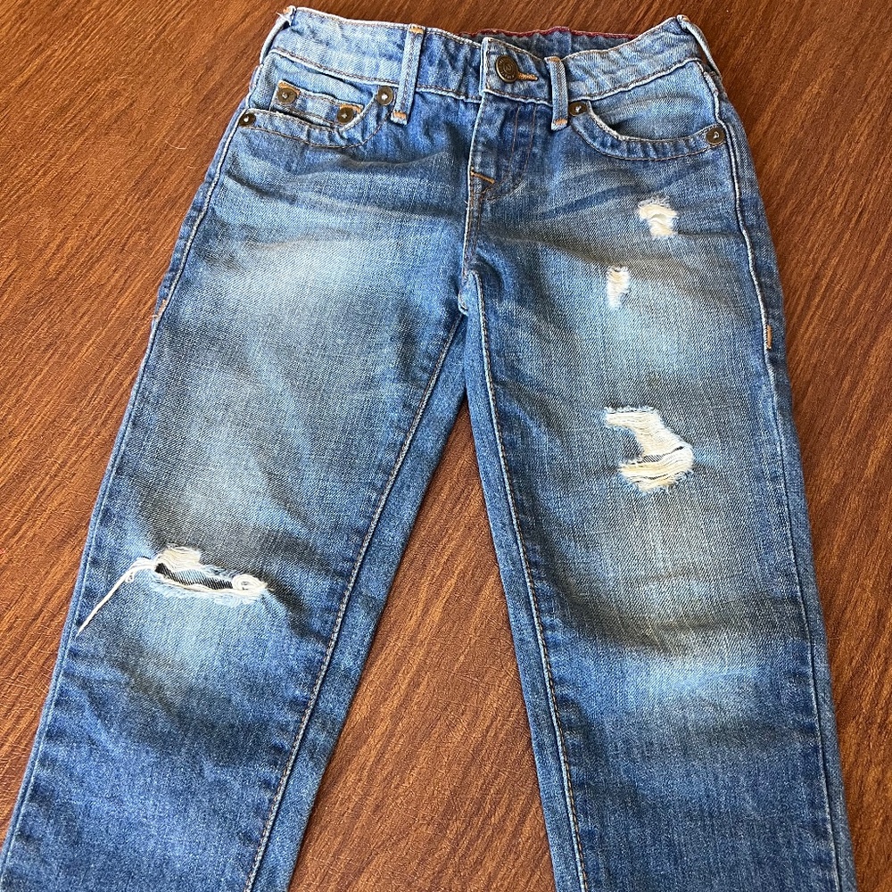 True religion jeans, cropped, size 6 girls authentic from Saks